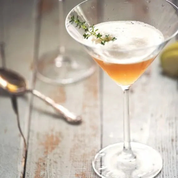 APPLE THYME MARTINI